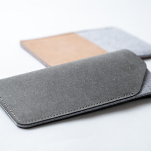 リサイクルレザー　スマホケース